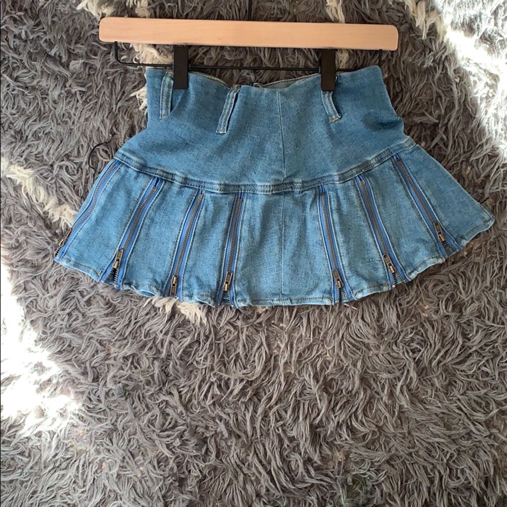 I am Gia mini skirt